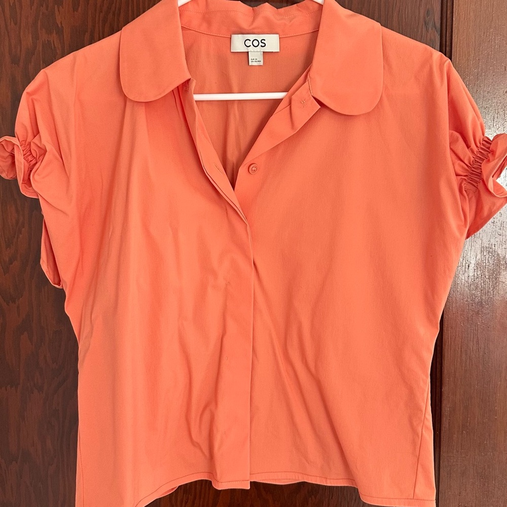 COS Women's Coral Button-Down Cropped Shirt